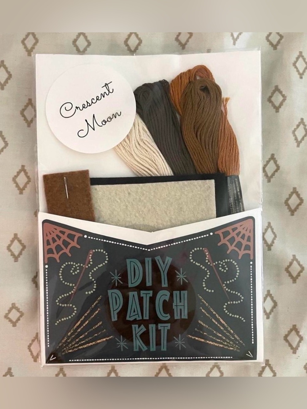 Embroidery Kit Bundle - Picture 6 of 8
